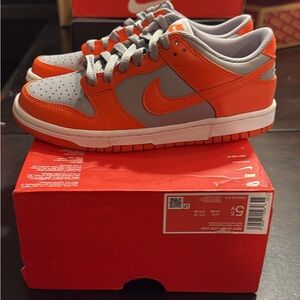 Brand new Nike Dunk Low Orange/Grey (GS) size 5.5y/7 women no lid